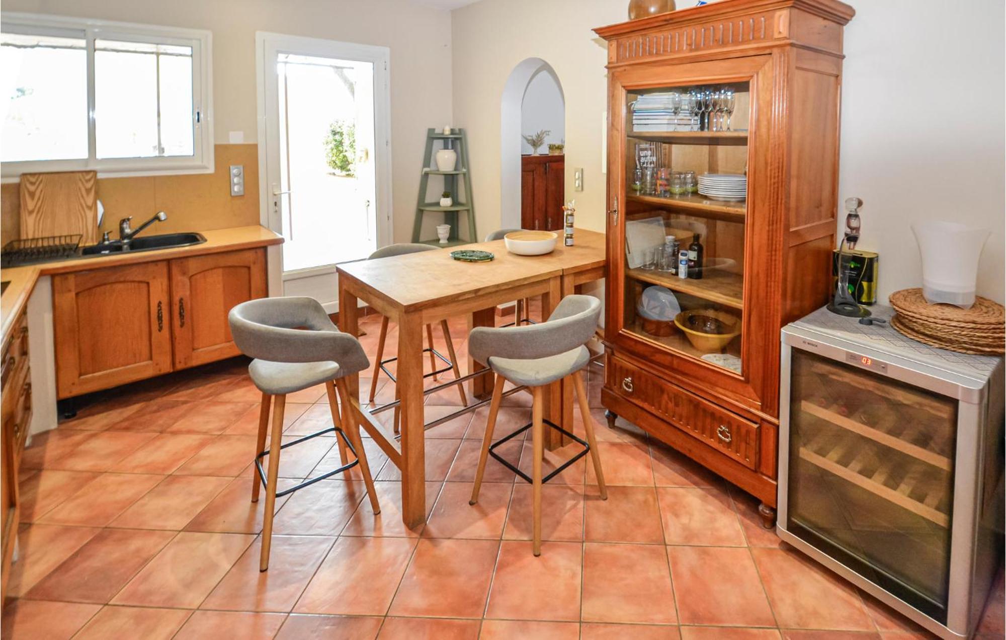 Châteauneuf-de-Gadagne 3 Bedroom Awesome Home In Chateuneuf De Gadagne מראה חיצוני תמונה